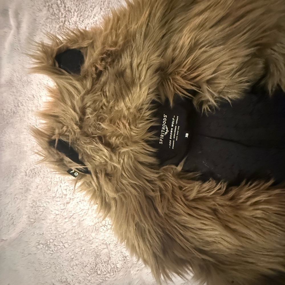 SPIRIT HOODS ASH WOLF CLASSIC FAUX FUR COAT - Picture 8 of 10
